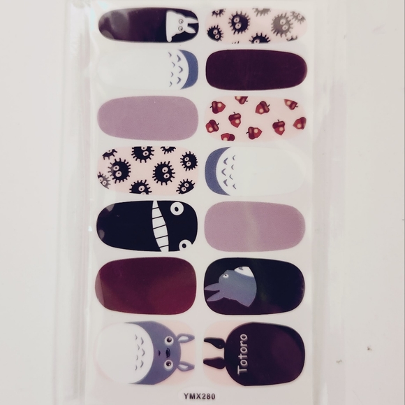⭐4/$15 My Neighbor Totoro Nail Wraps - Picture 4 of 6
